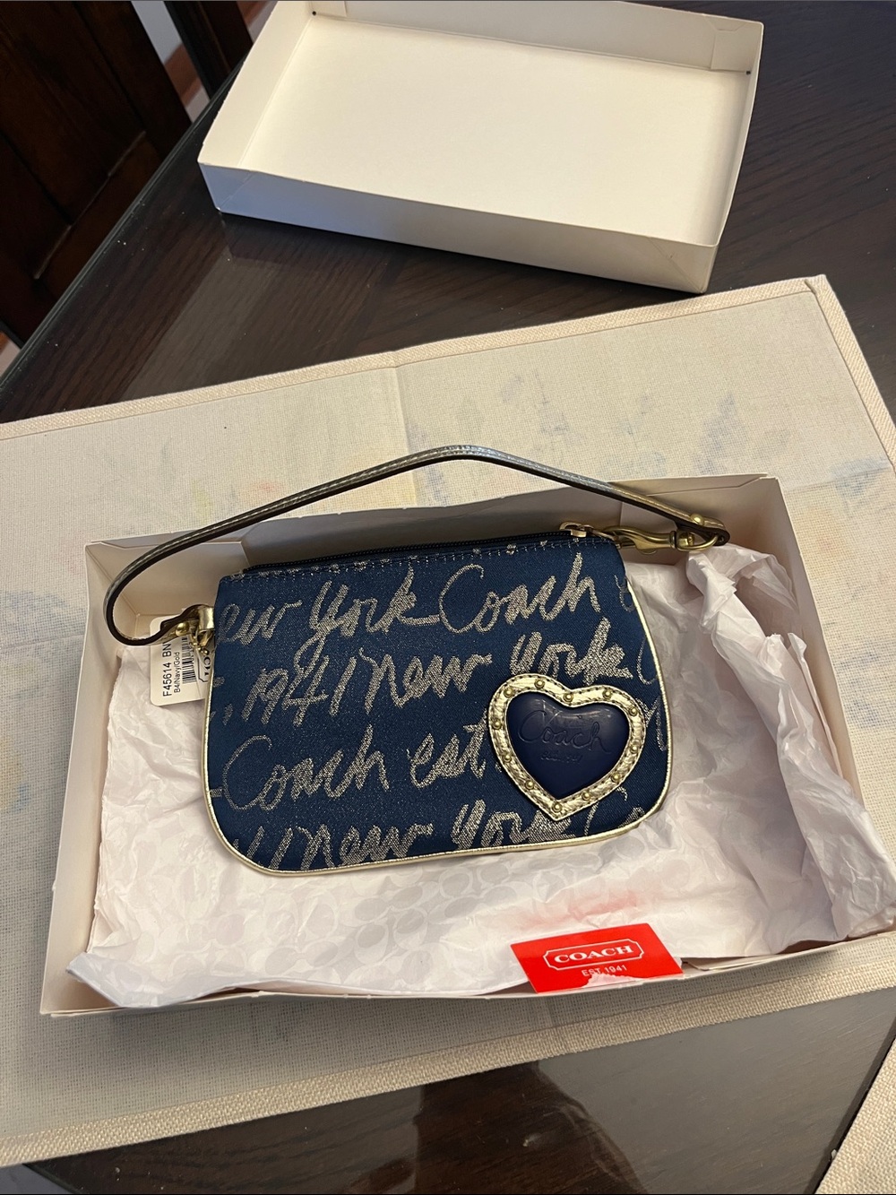 Coach Navy Script Heart Wristlet with Gold Trim NEW WITH TAGS - Picture 6 of 6